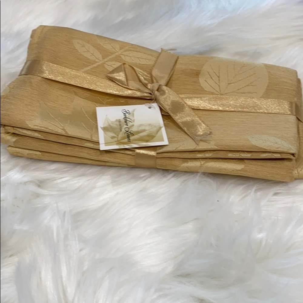 Homewear Harvest Berkshire Leaves Collecti…